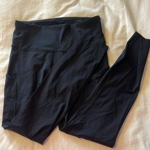 Wunder Train High-Rise Crop with Pockets